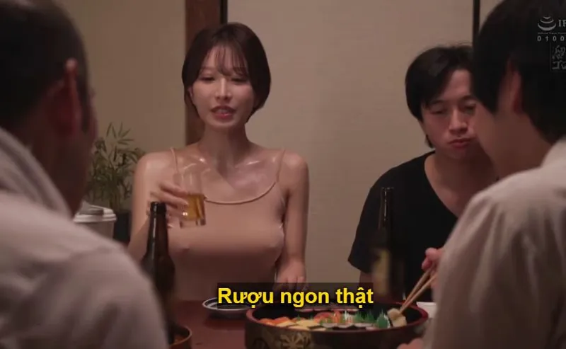 Bà xã gạ đụ cả gia đình gã chồng vì gã chồng dẫn về quê rồi bỏ bê dâm đãng sml
